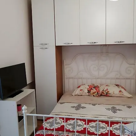 Studio Grand Boulevard - City Center Appartement Boekarest